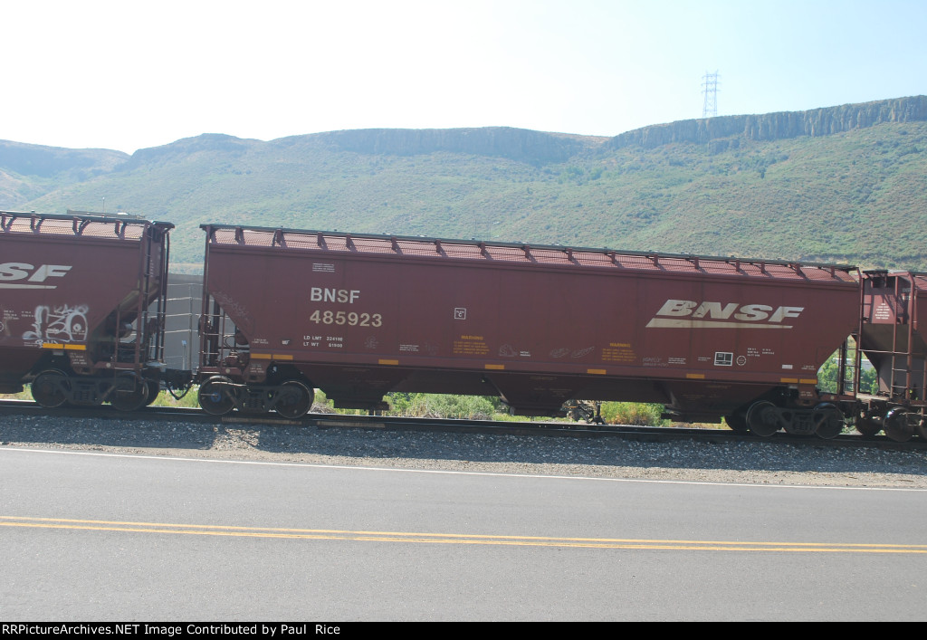 BNSF 485923